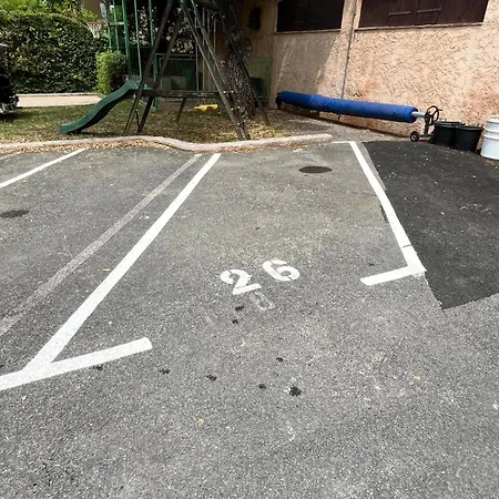 公寓 St Aygulf - Piscine Clim Velos Wifi 圣艾格夫